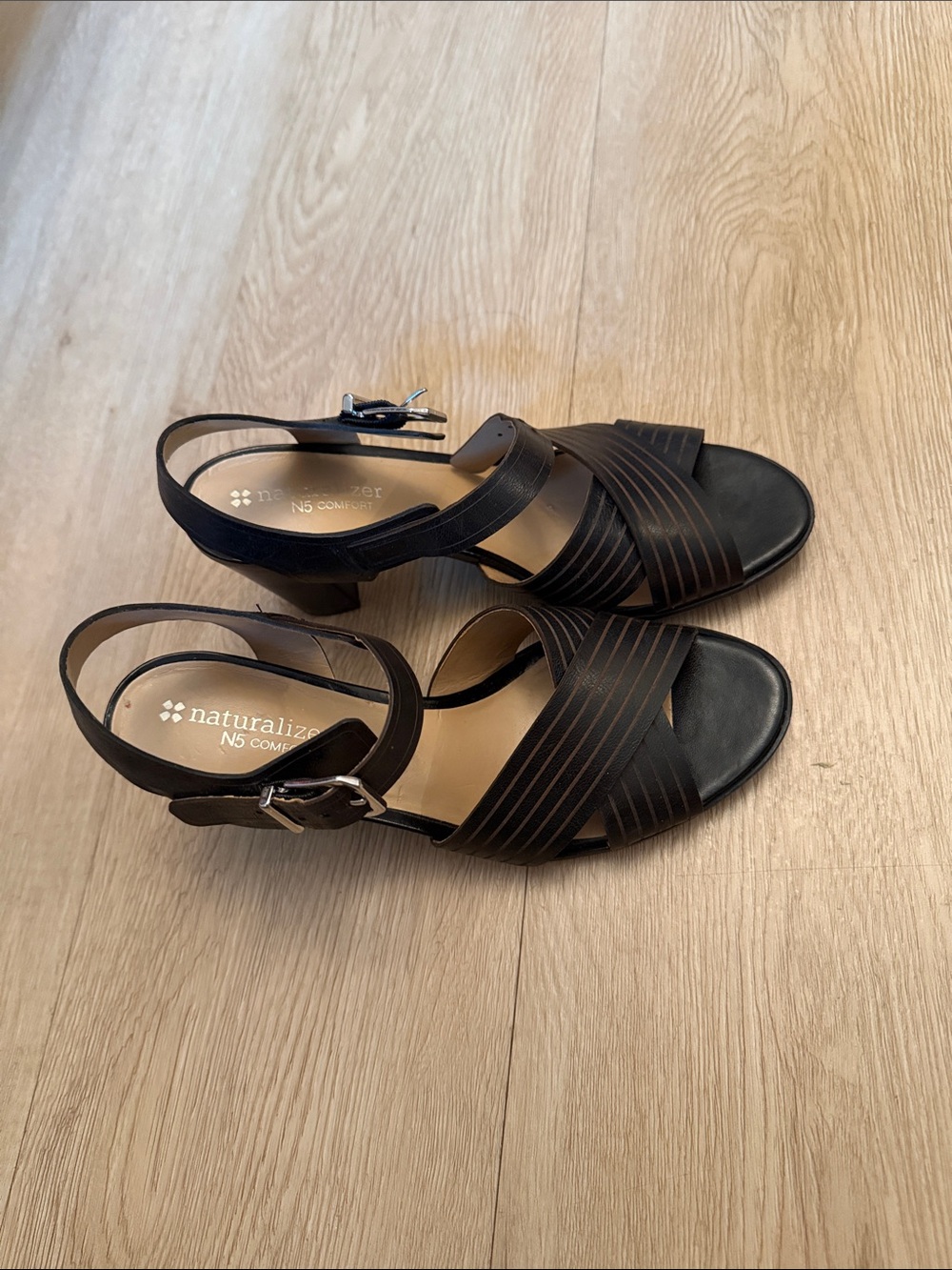 Naturalizer Black Leather Strappy Sling Sandals